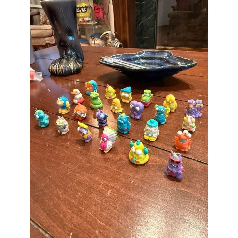 Rare Trashies The Trash Pack Moose Toys Lot of 24! - Picture 3 of 4